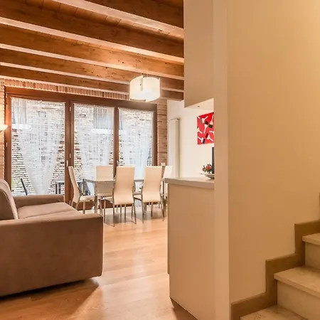 Appartamento Madonna Dell'orto 3526 *